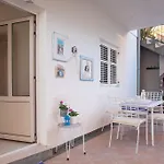 Apartment Kairos *